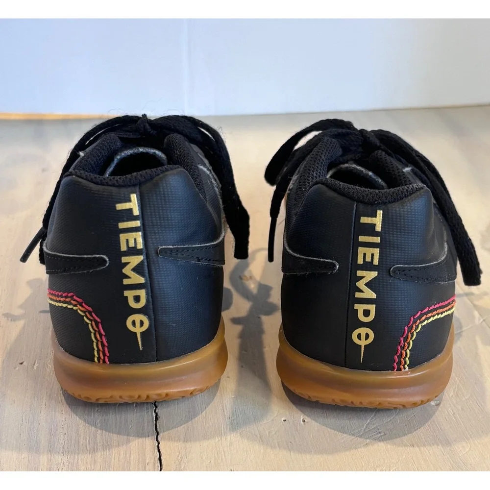 Nike Tiempo Legend 7 Academy IC Ronaldinho 10R Black Gum AQ3824-007 Kids 3.5Y